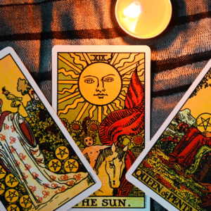 Tarot Terapéutico: Interpretación y Estrategias